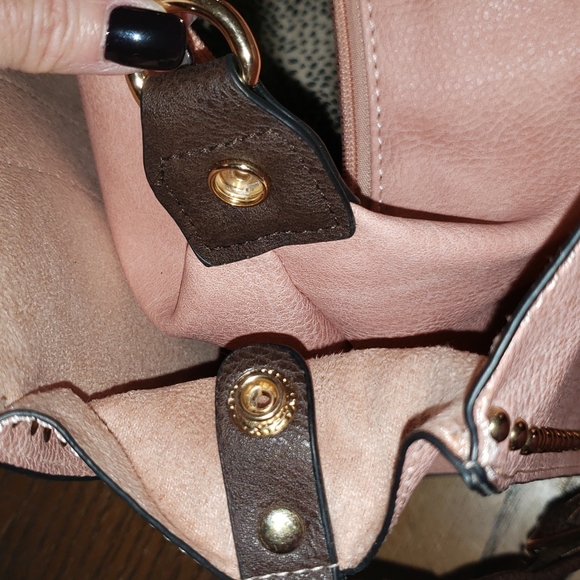 Multi Use Hand Bag/Purse - Picture 7 of 13